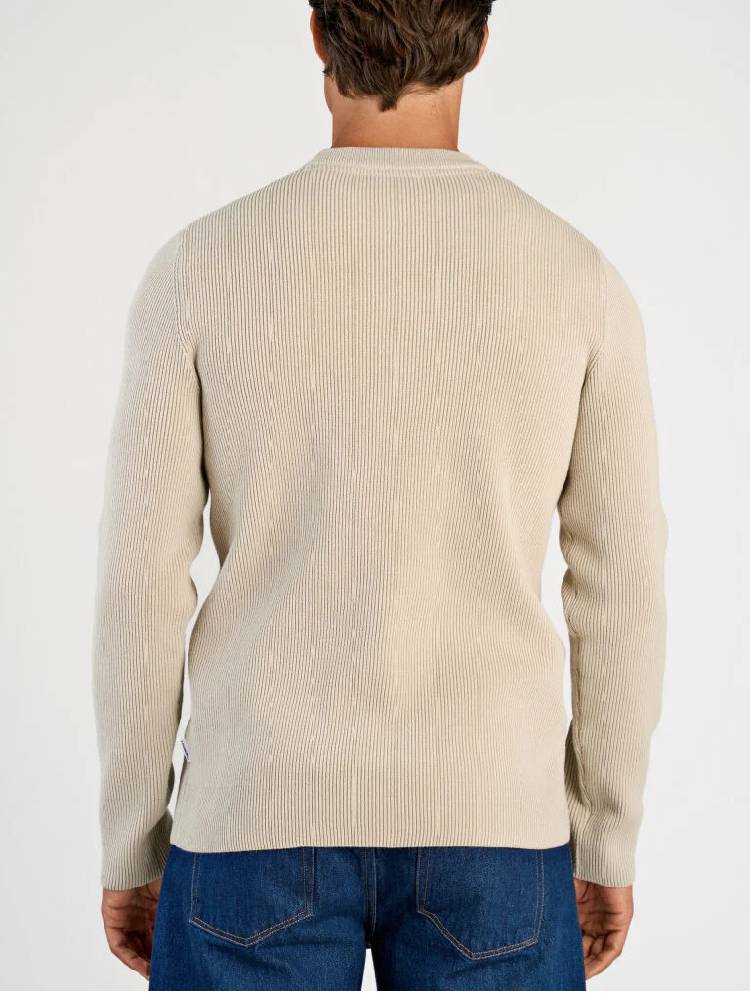 Rib knitted o-neck knit