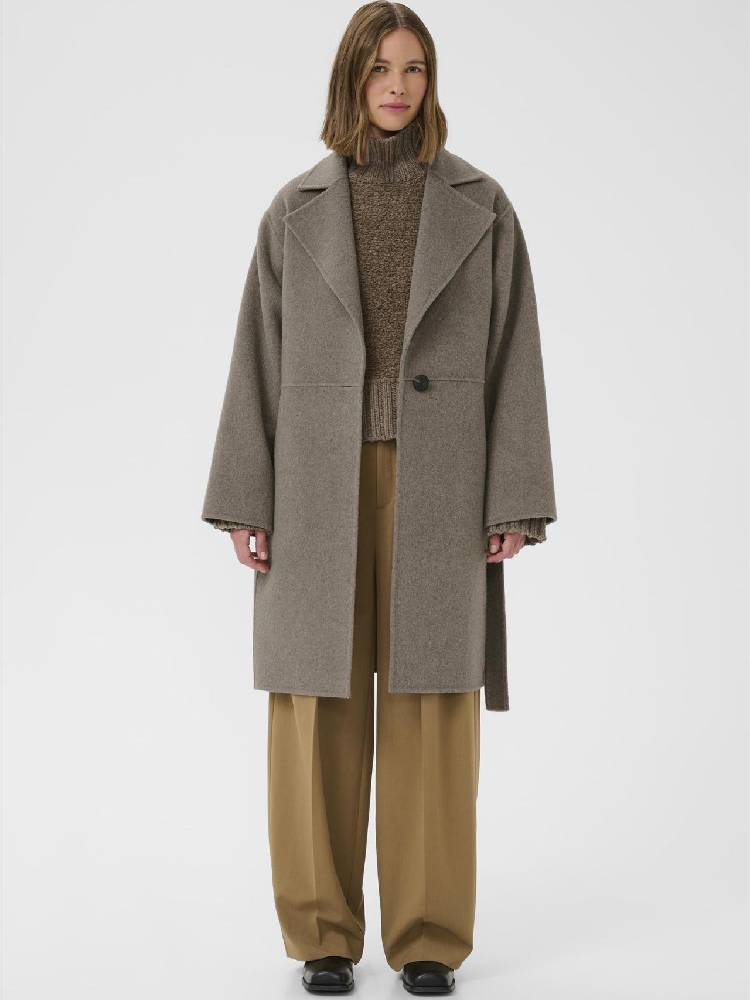 Yillaiw Coat