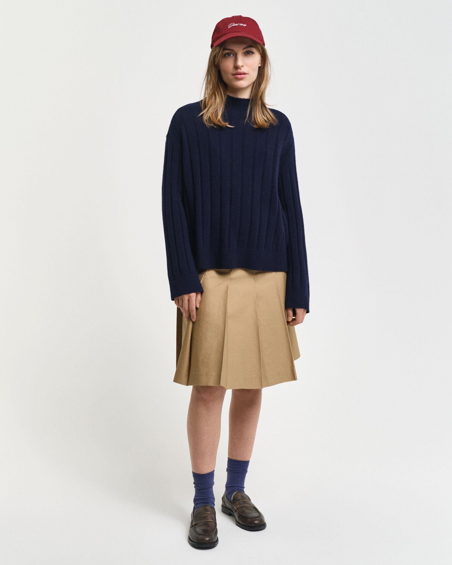 WIDE RIBBED WOOL STAND COLLAR