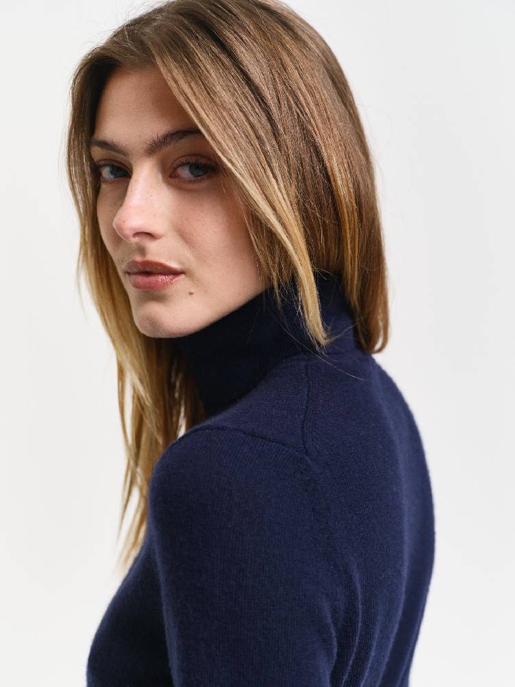 EXTRAFINE LAMBSWOOL BLEND ROLLNECK