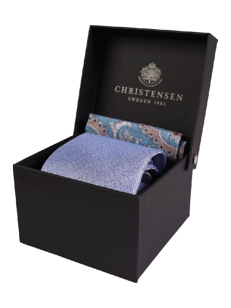 Tie & Pocket Square
