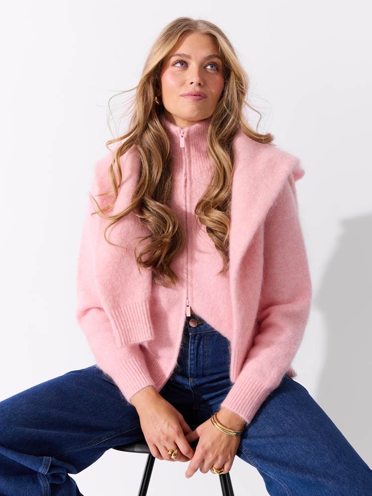 Carmela Cardigan/ 7