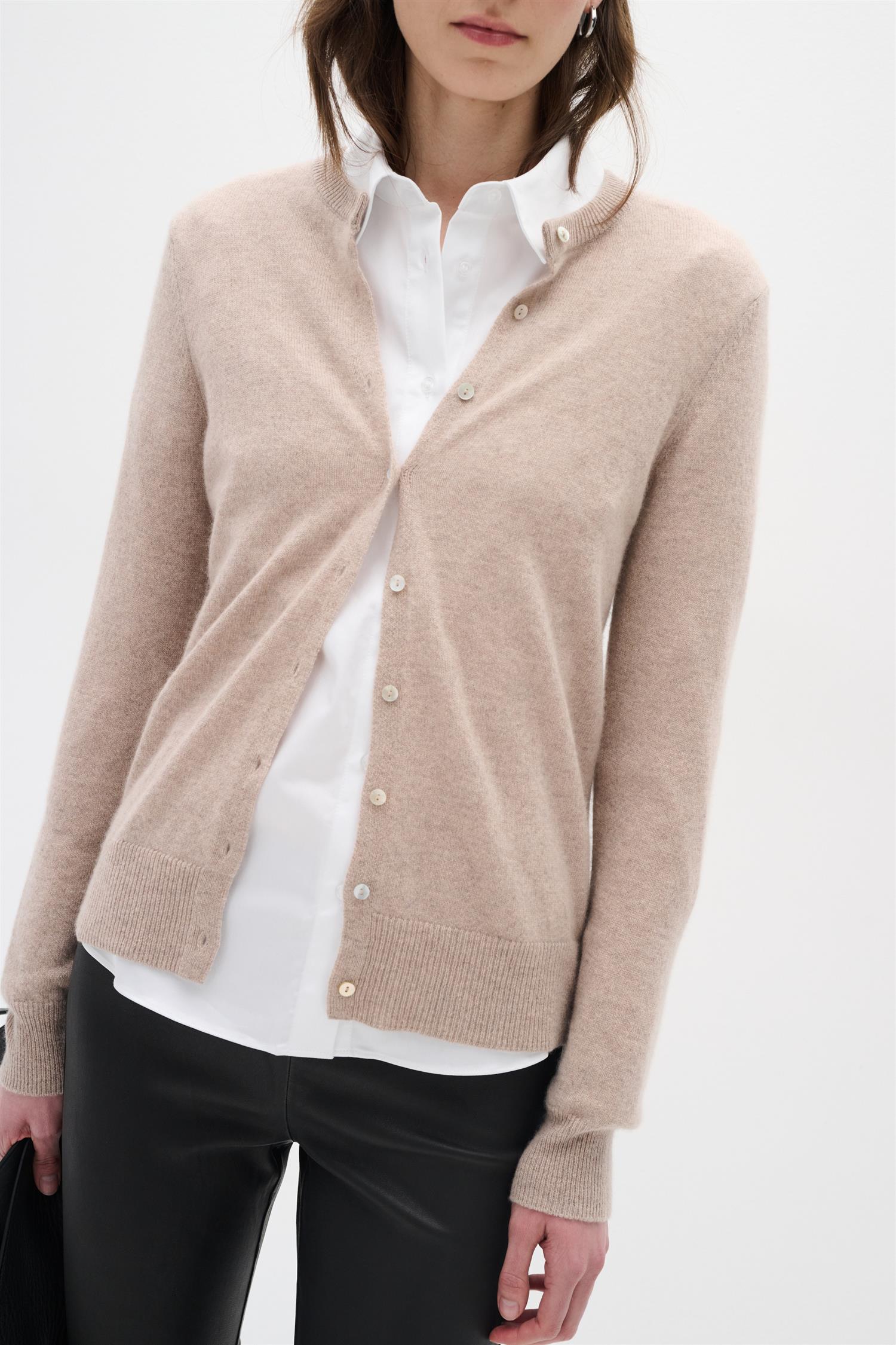 Lukkaiw Cardigan