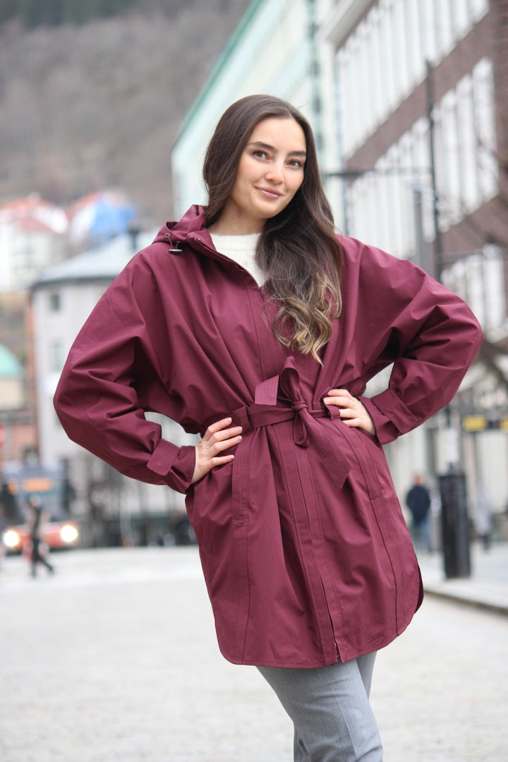 Anna Cape