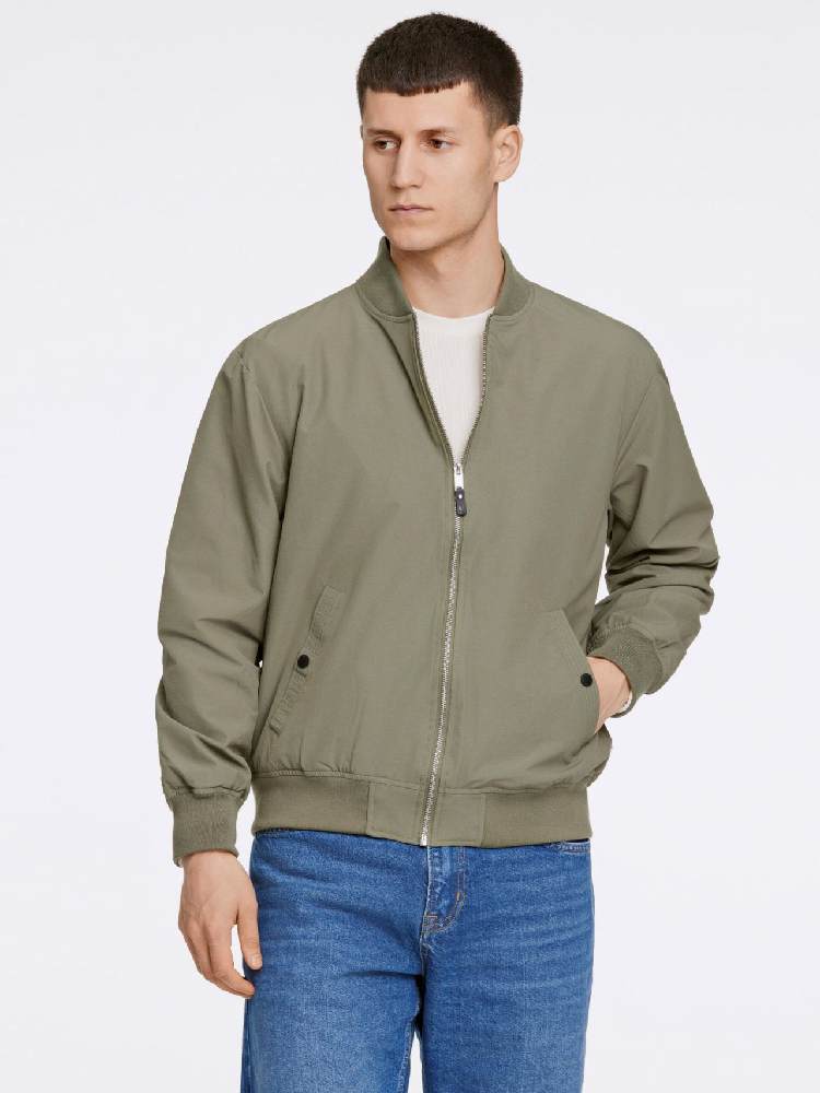 Bomber jacket