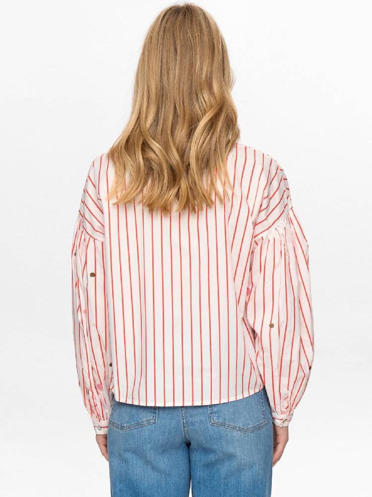 NUSOLEIMA SHIRT