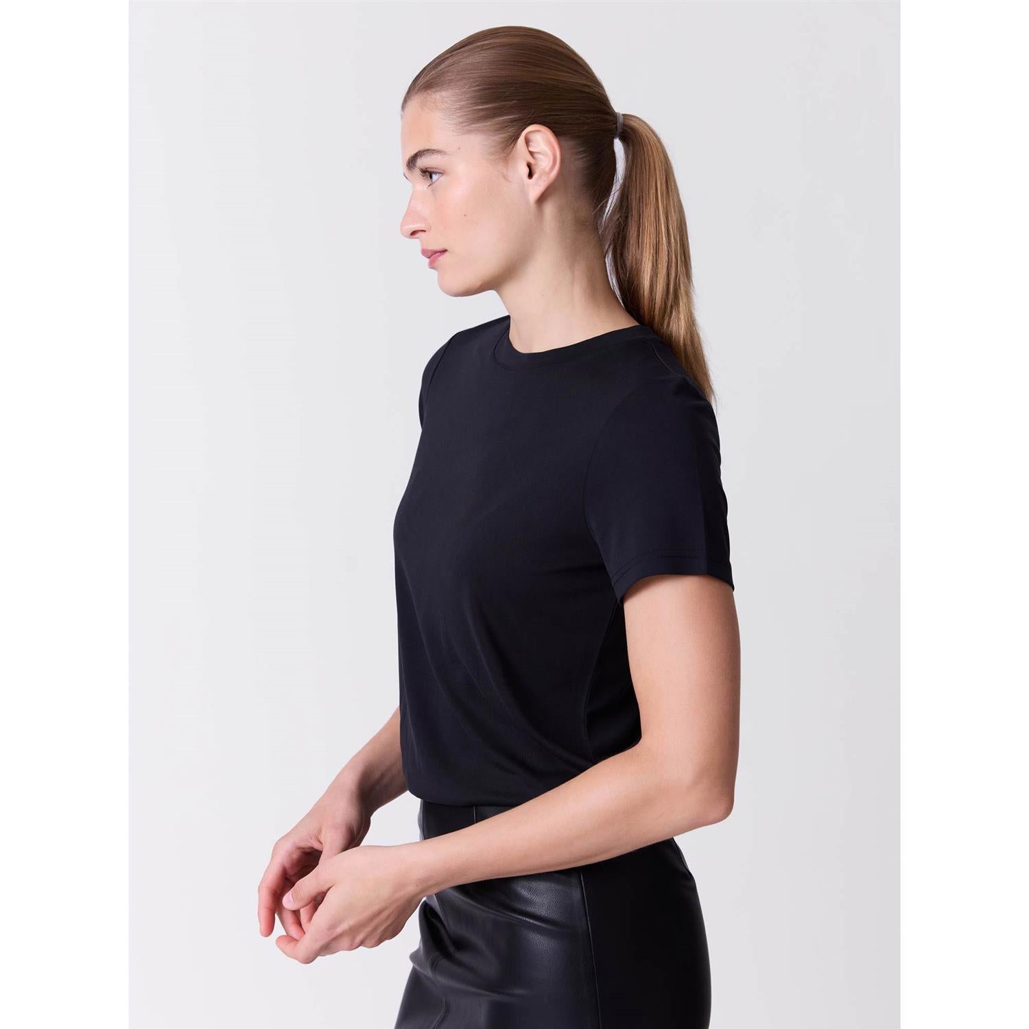 Lisa T-Skjorte