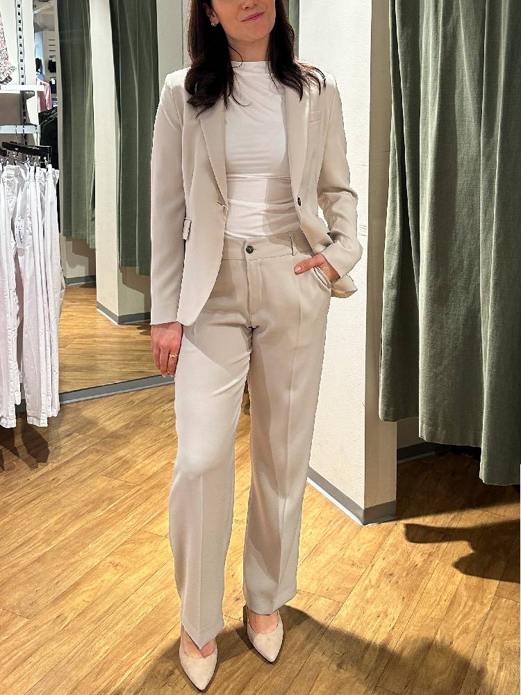 Shape Trouser