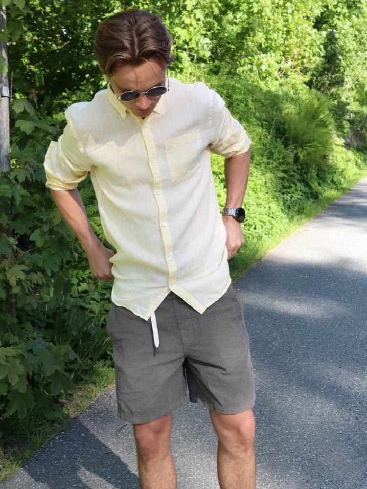 Corduroy shorts