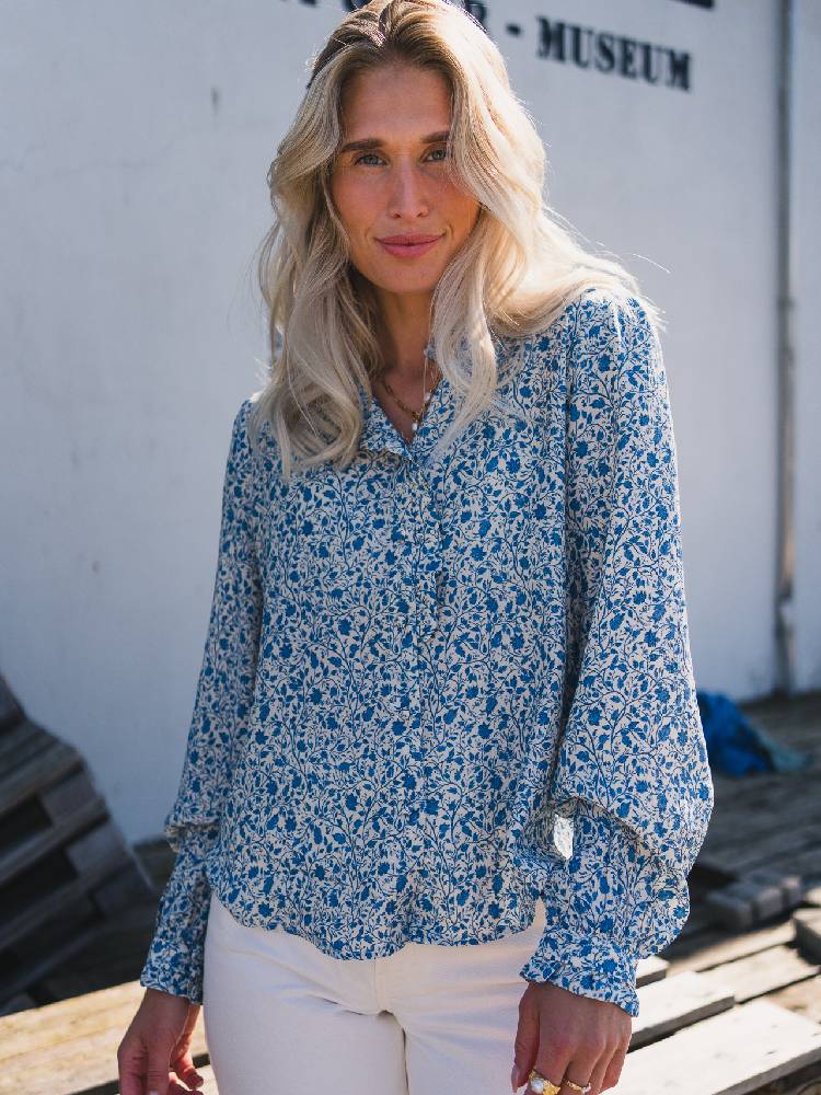 Astrid Shirt