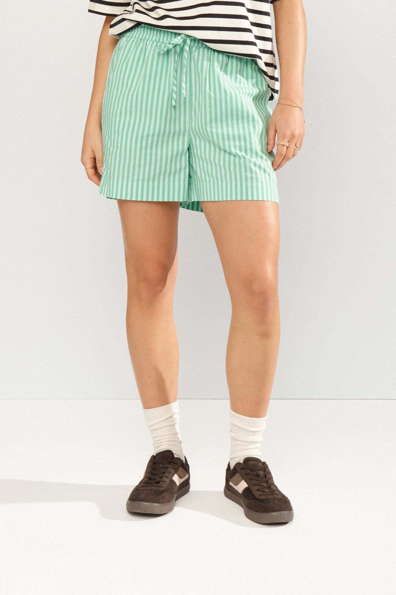 NUSEANNE SHORTS