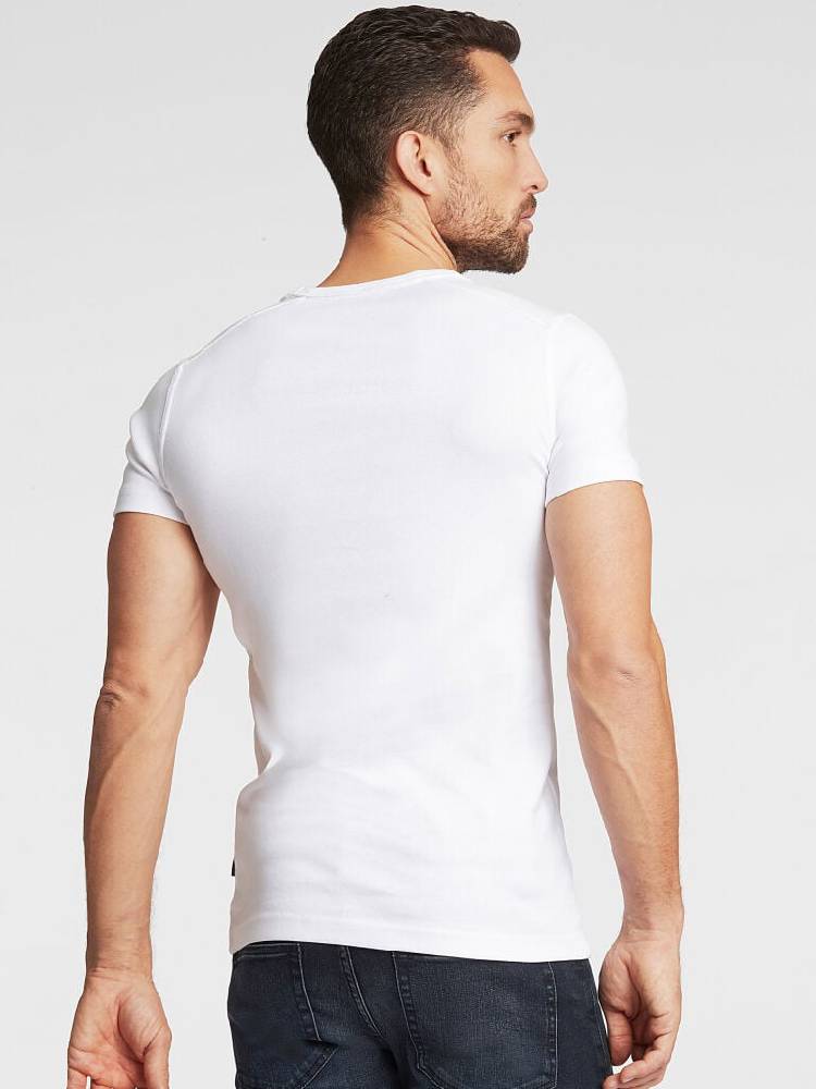 BASIC T-SHIRT