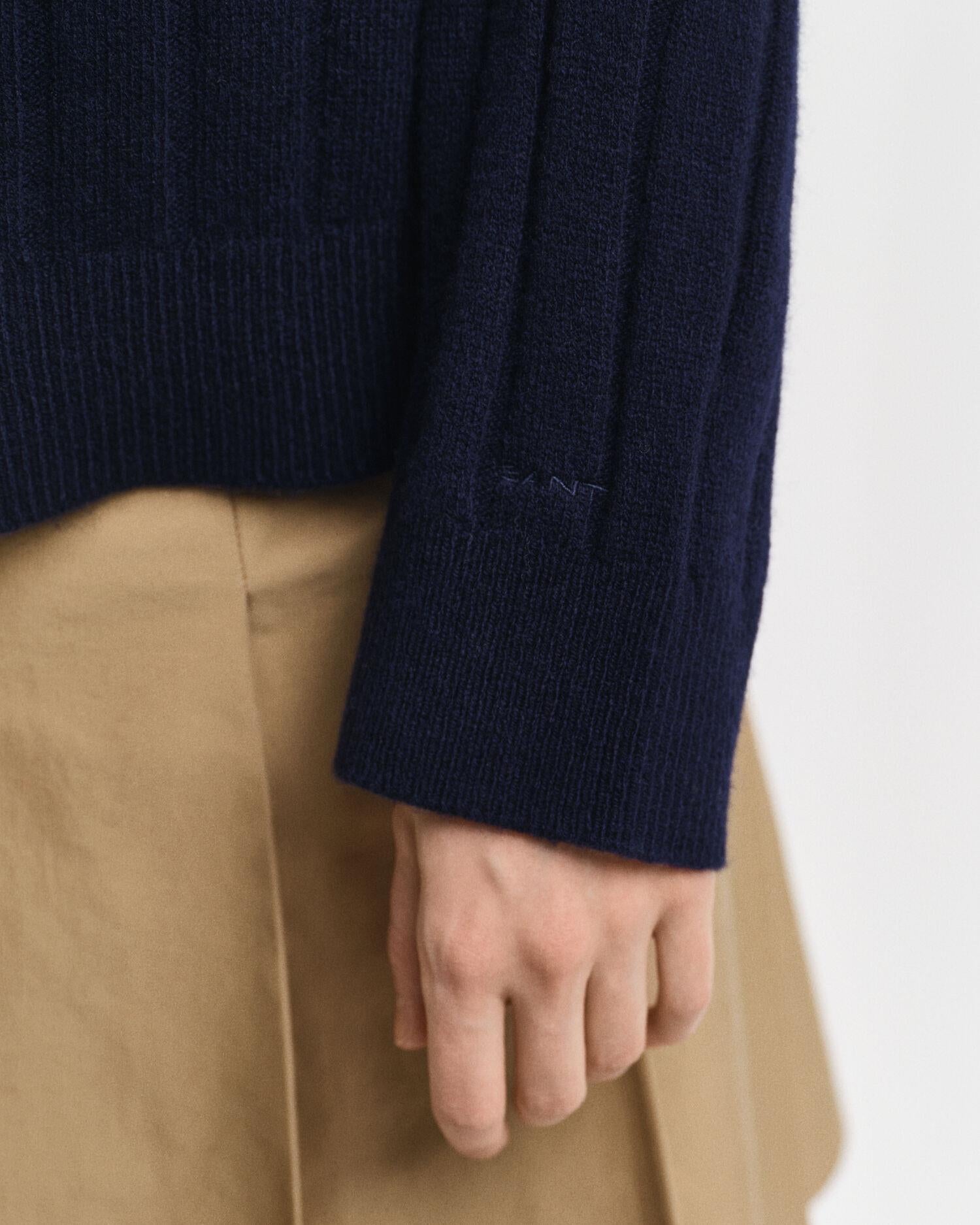 WIDE RIBBED WOOL STAND COLLAR