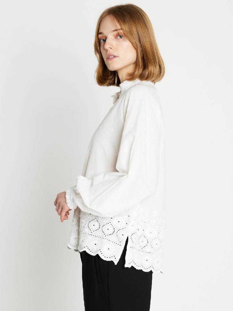 7508 Galadia blouse