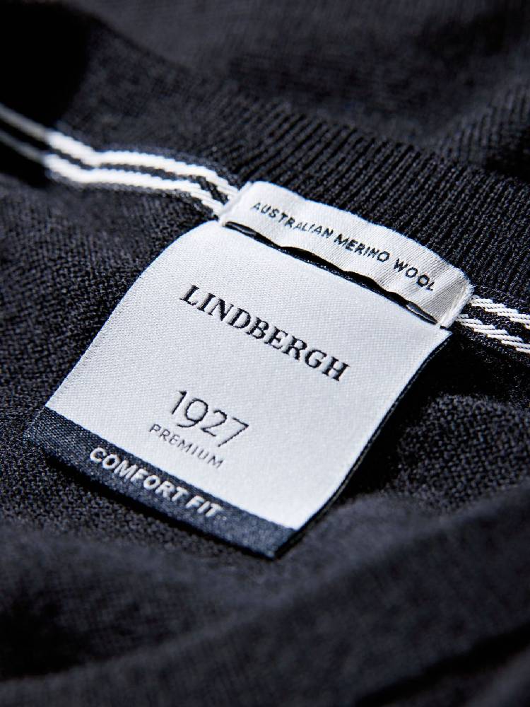 100% merino crew neck knit