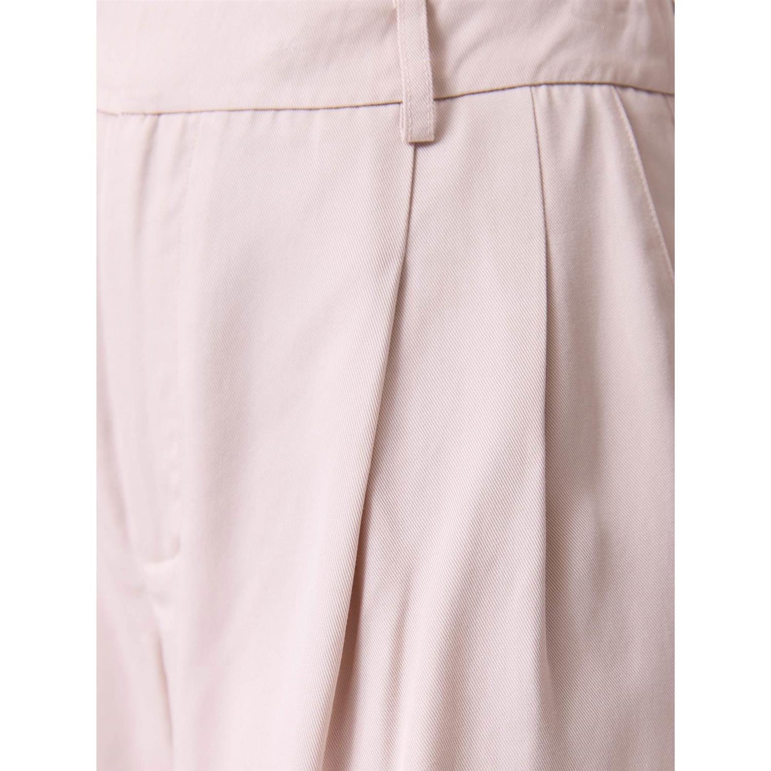Diva Shorts