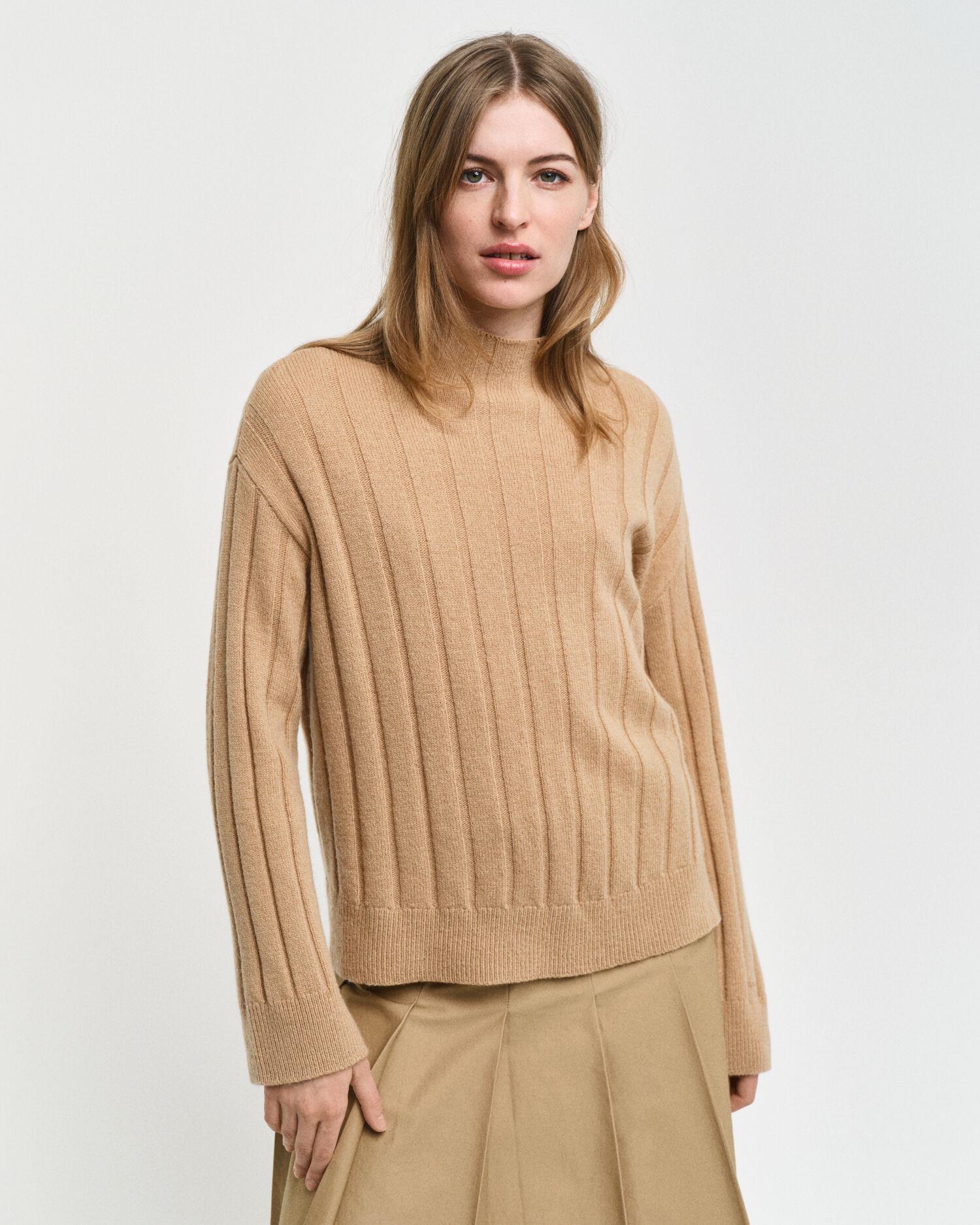 WIDE RIBBED WOOL STAND COLLAR