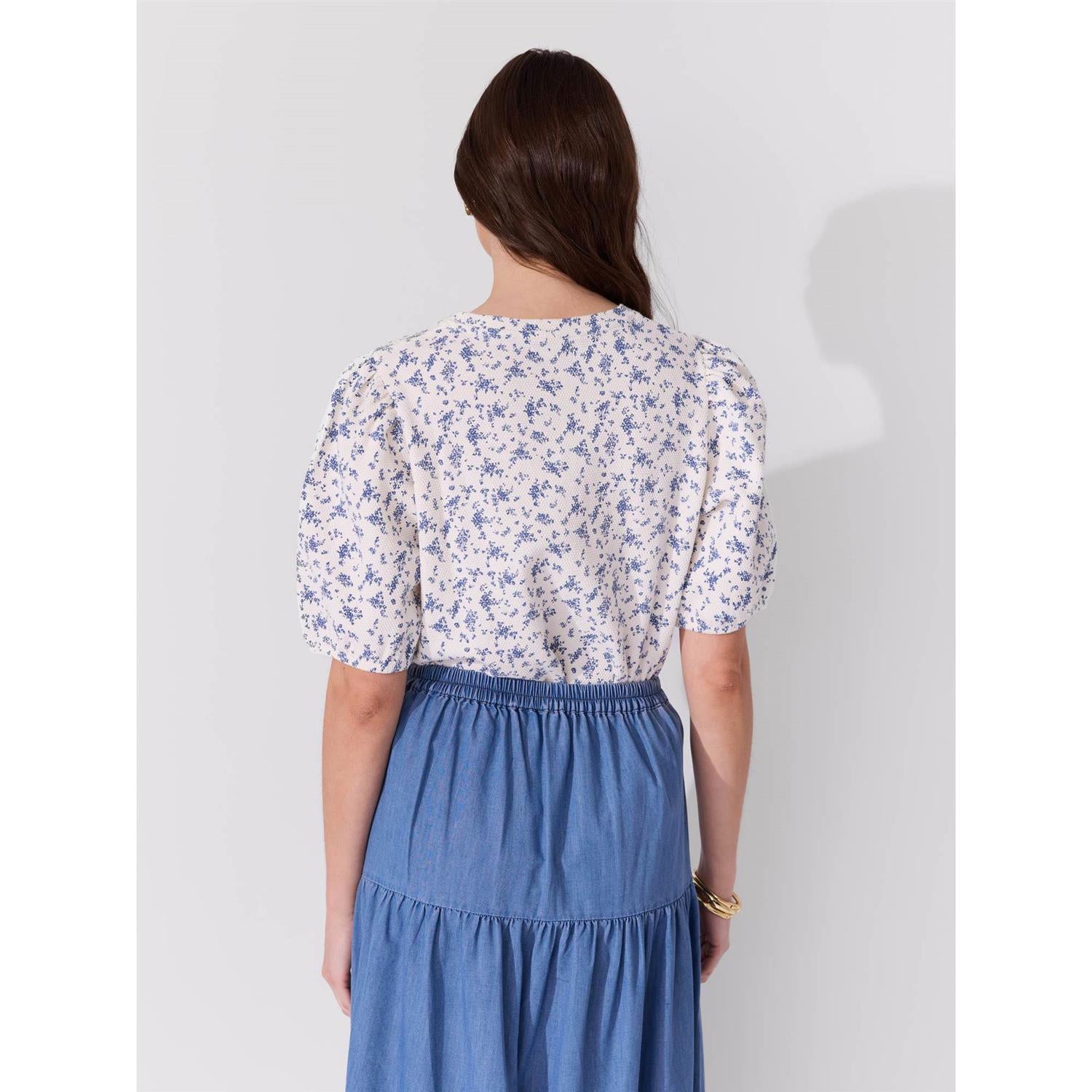 Linette Topp