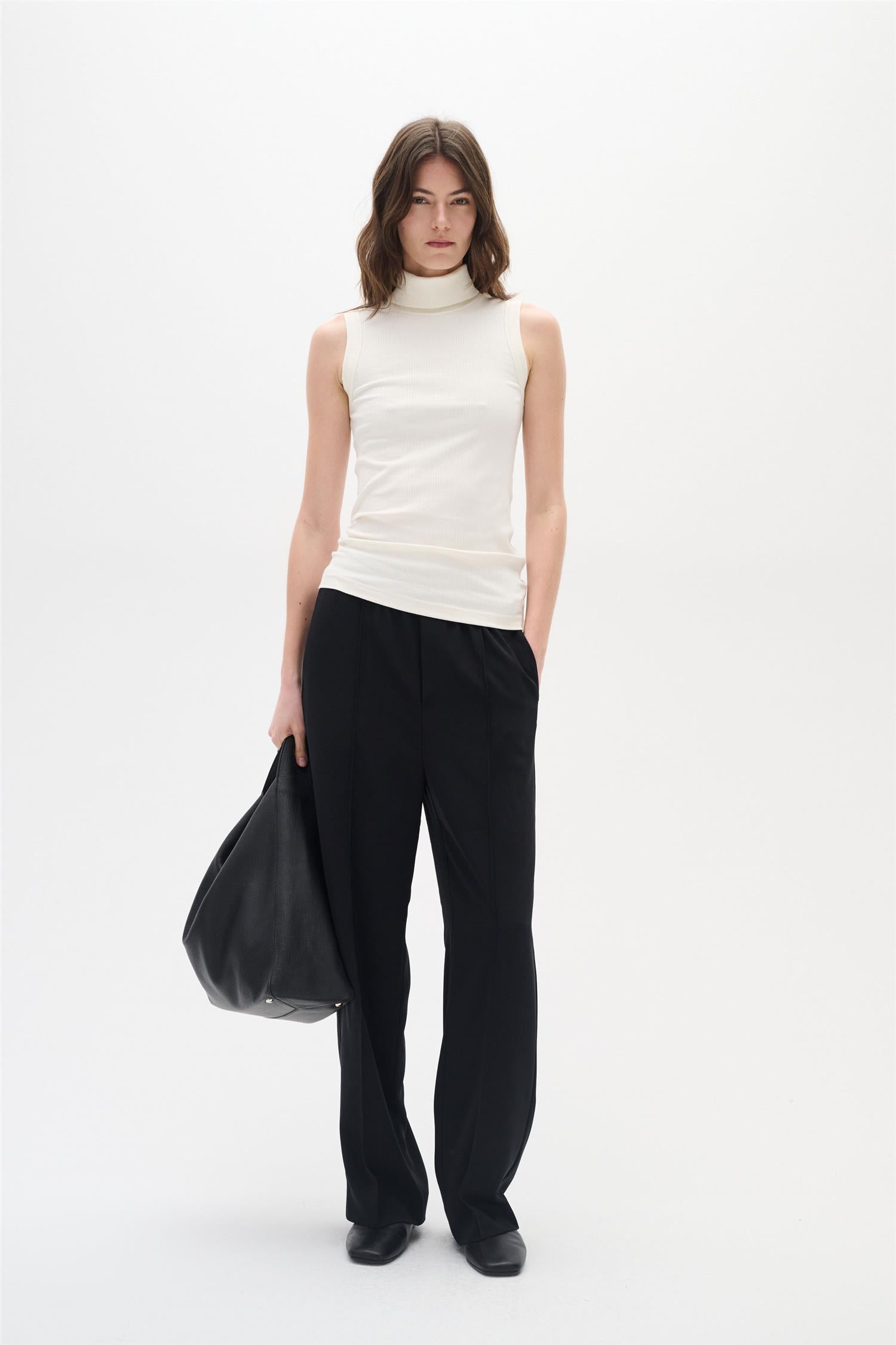 Dagnaiw Rollneck Top