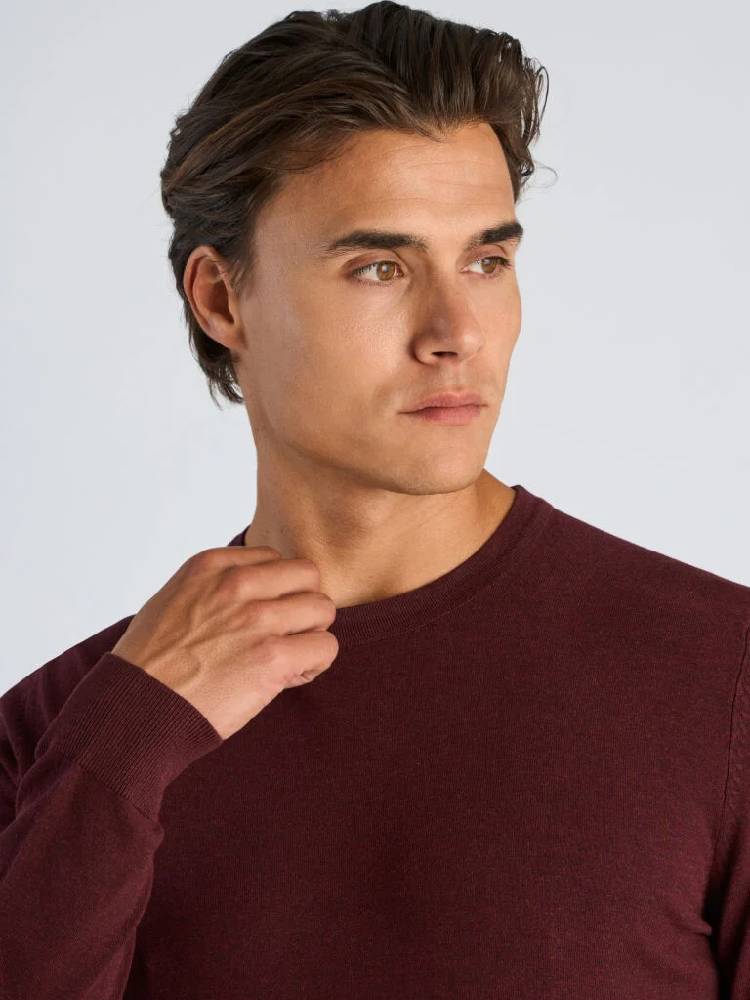 Soft Viscose Blend O-Neck Knit