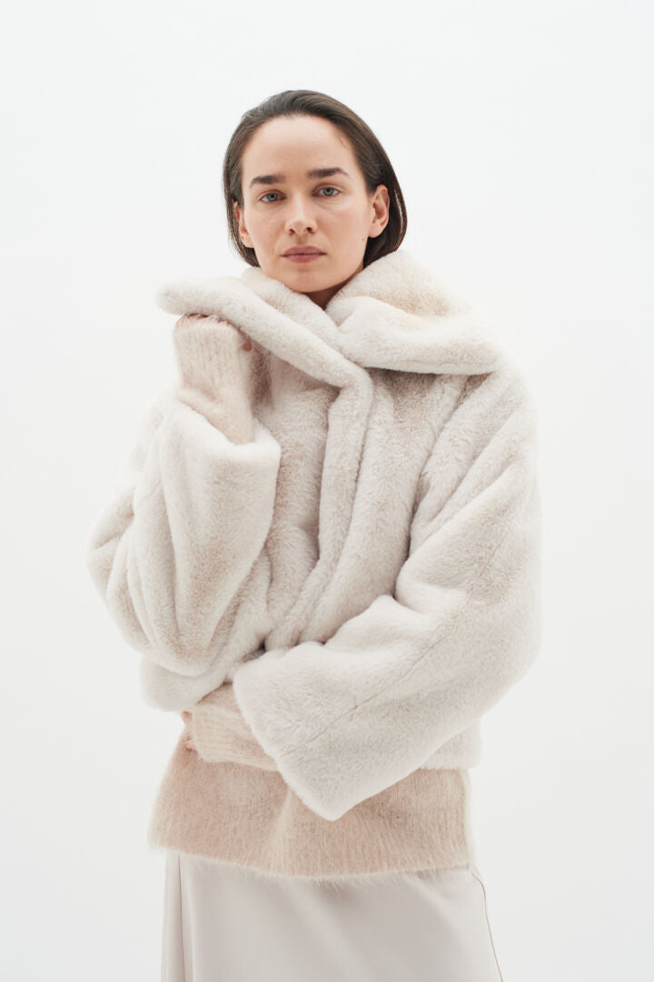 YonekoIW Short Coat