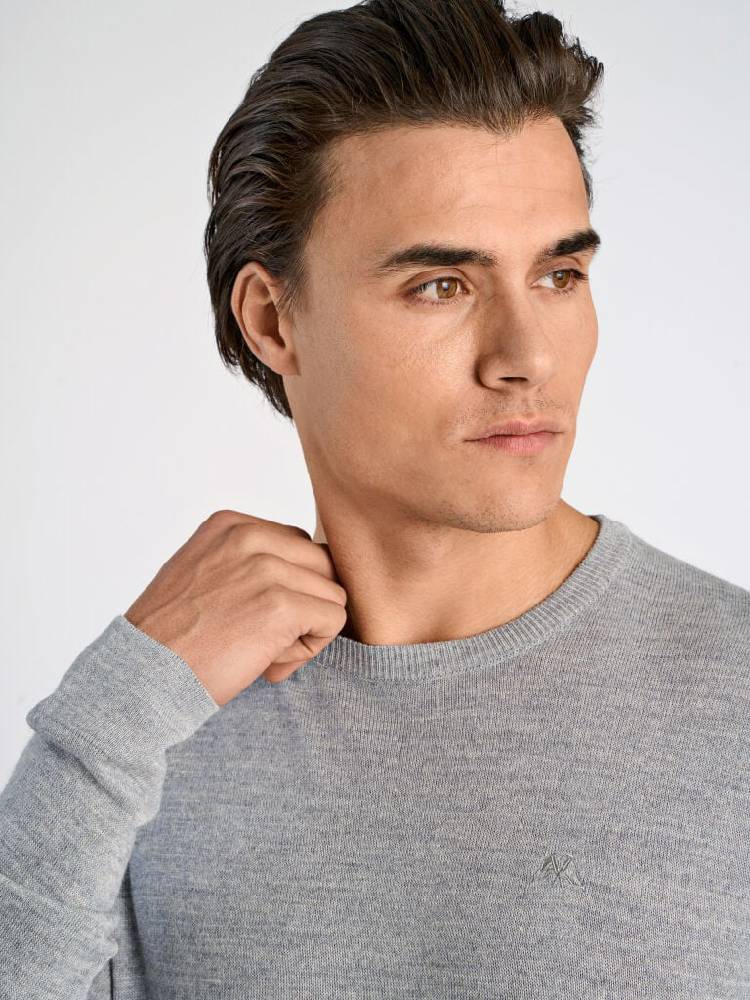 Merino Knit O-Neck