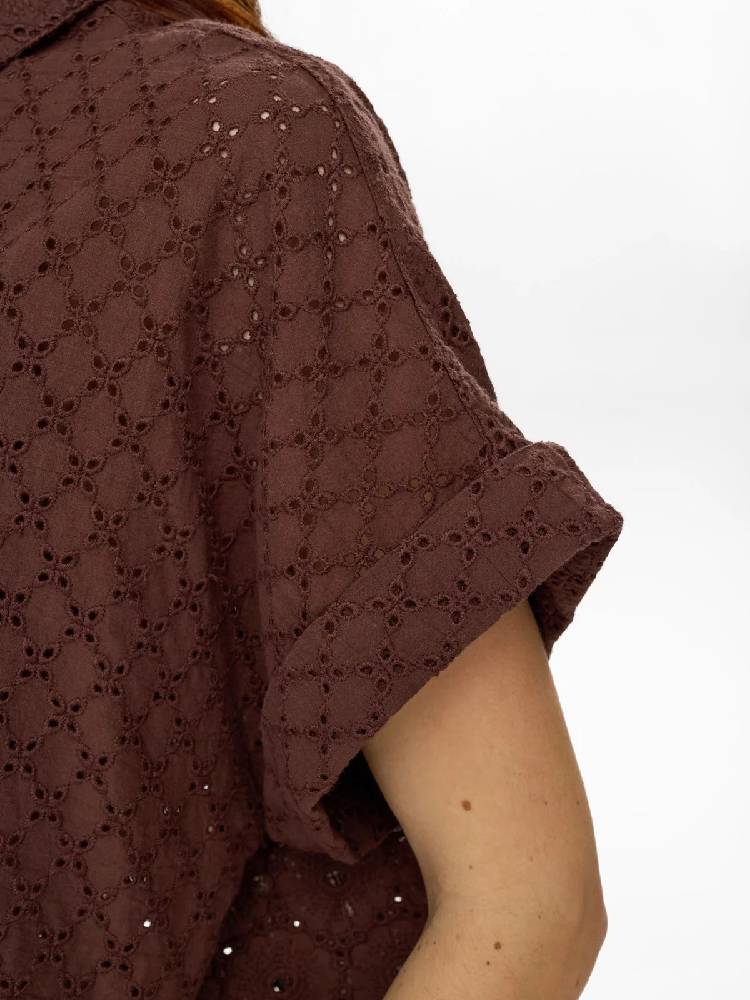 NUPALMA SLEEVELESS SHIRT
