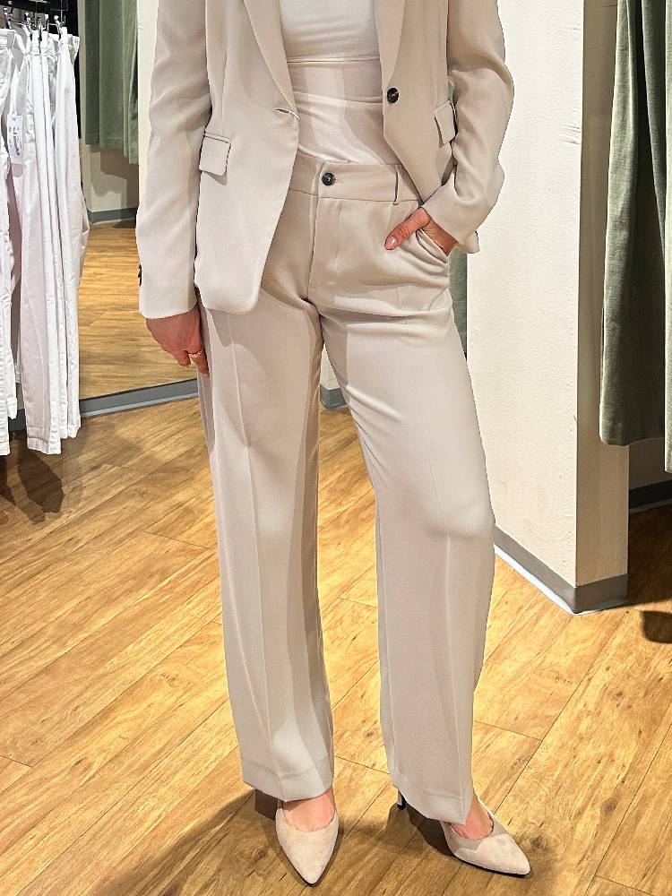 Beth Blazer