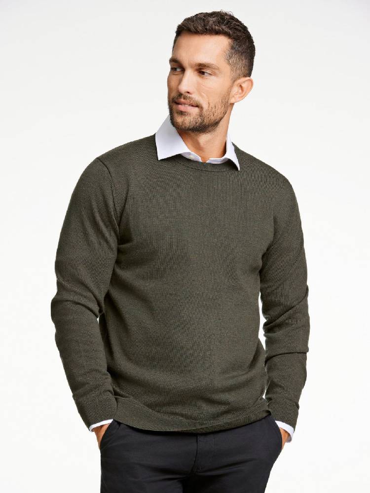 100% merino crew neck knit