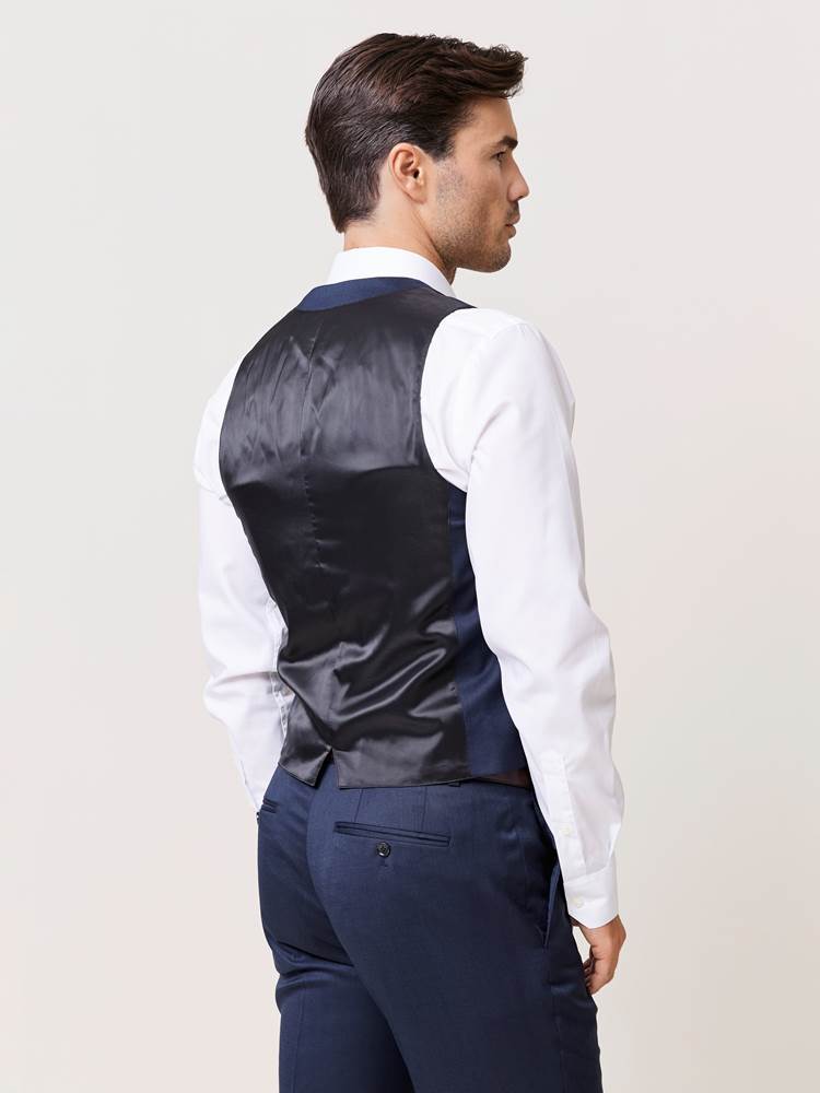 Donato Dario vest