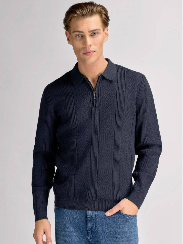 Casper Half-Zip