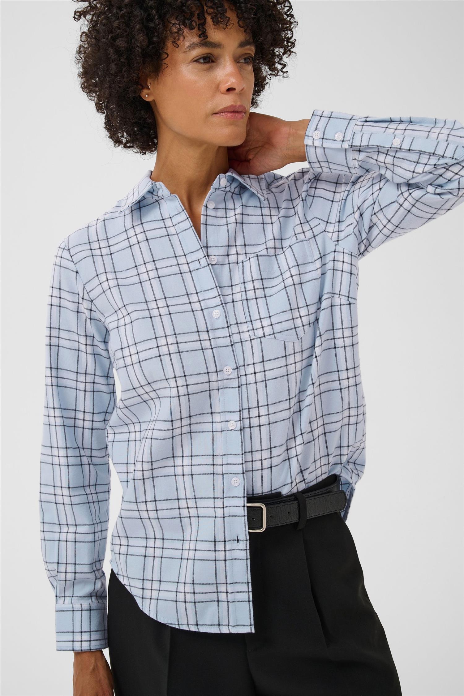 Yanapw Shirt