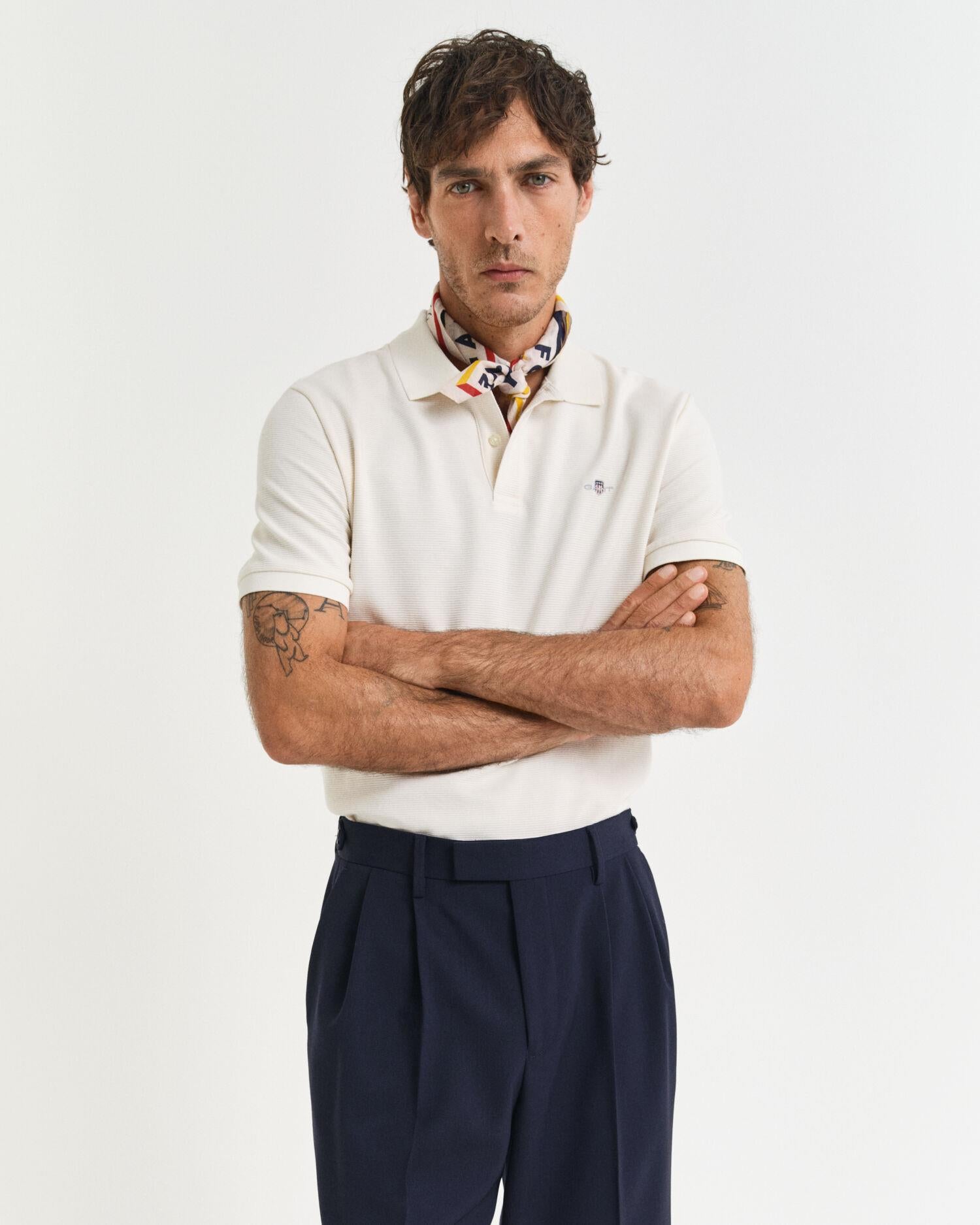 TEXTURED POLO