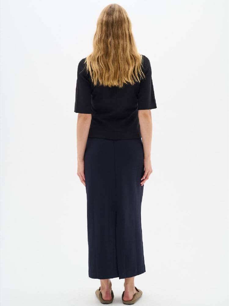 Aidaiw Skirt