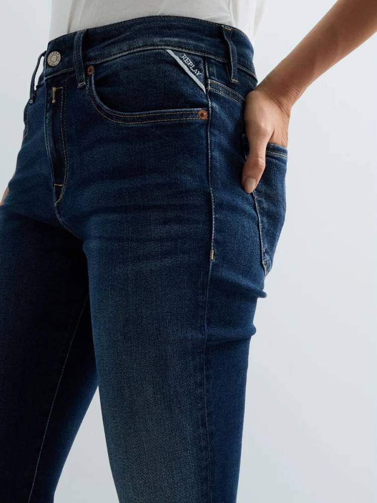 JOELLA