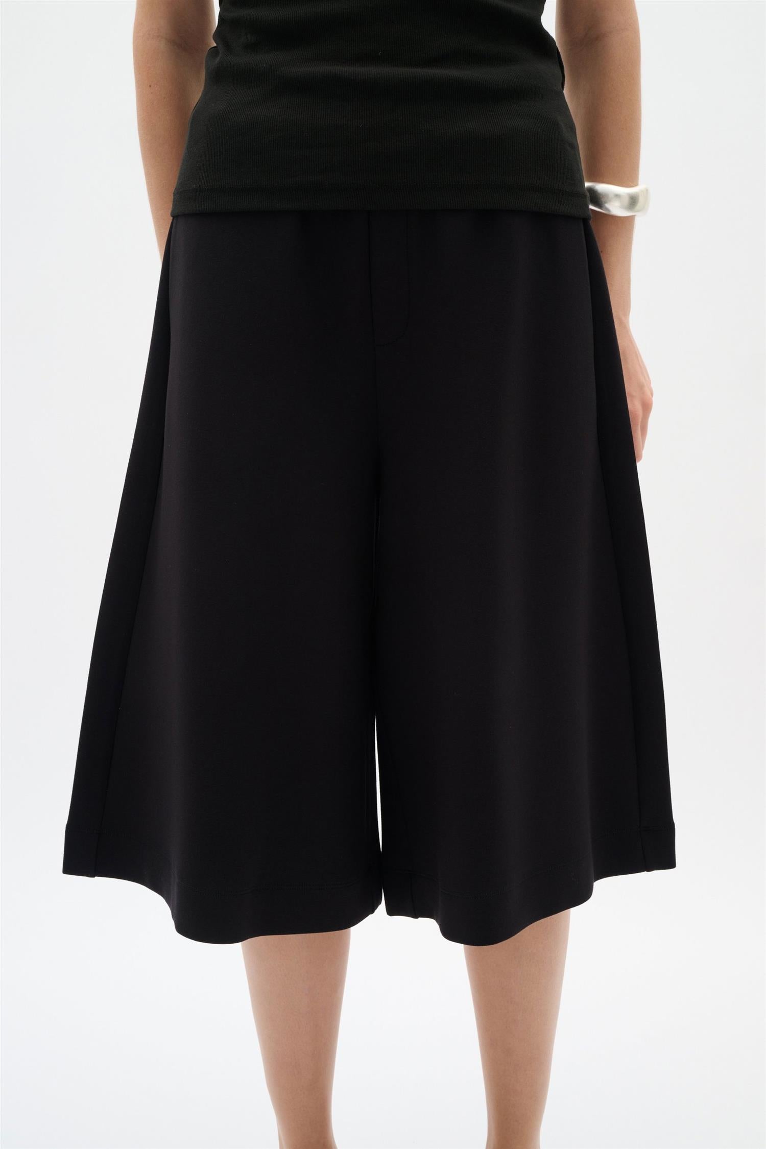Picueiw Vincentiw Skirt Pant