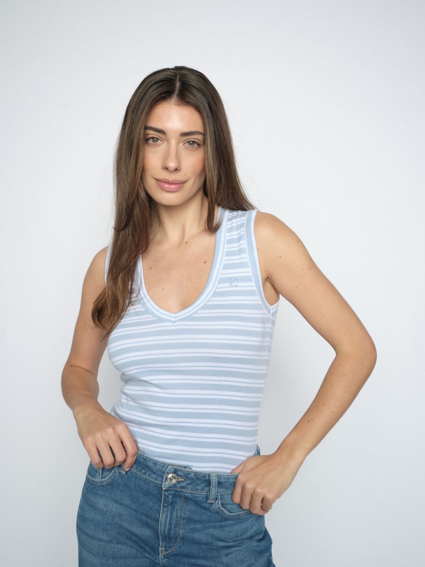 Mmelle V-Neck Tank Top