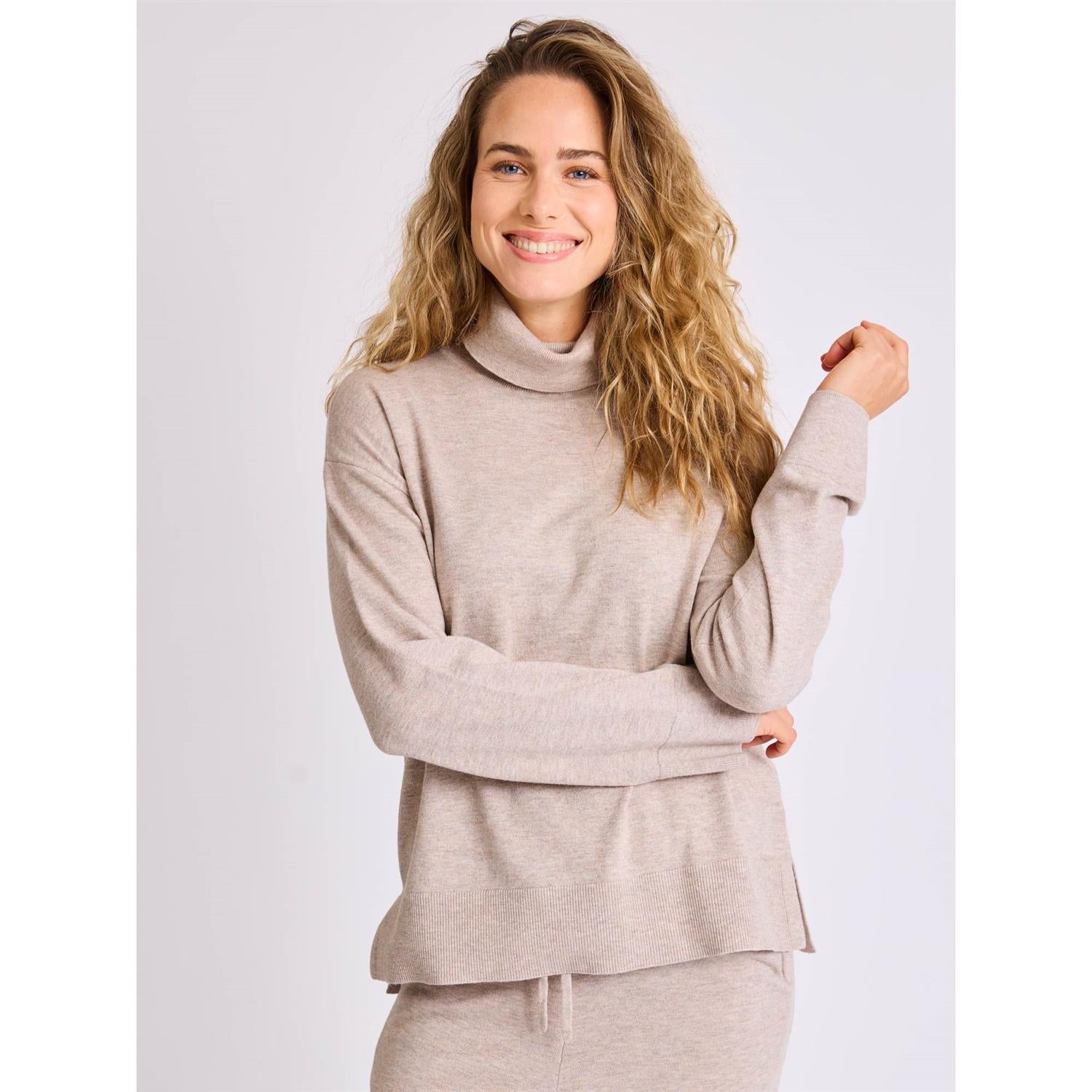 Helle h�yhalset genser