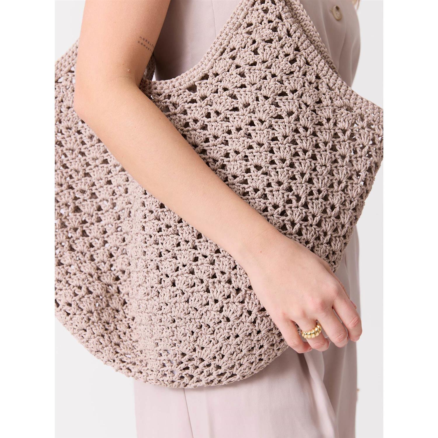 Maja Crochetveske