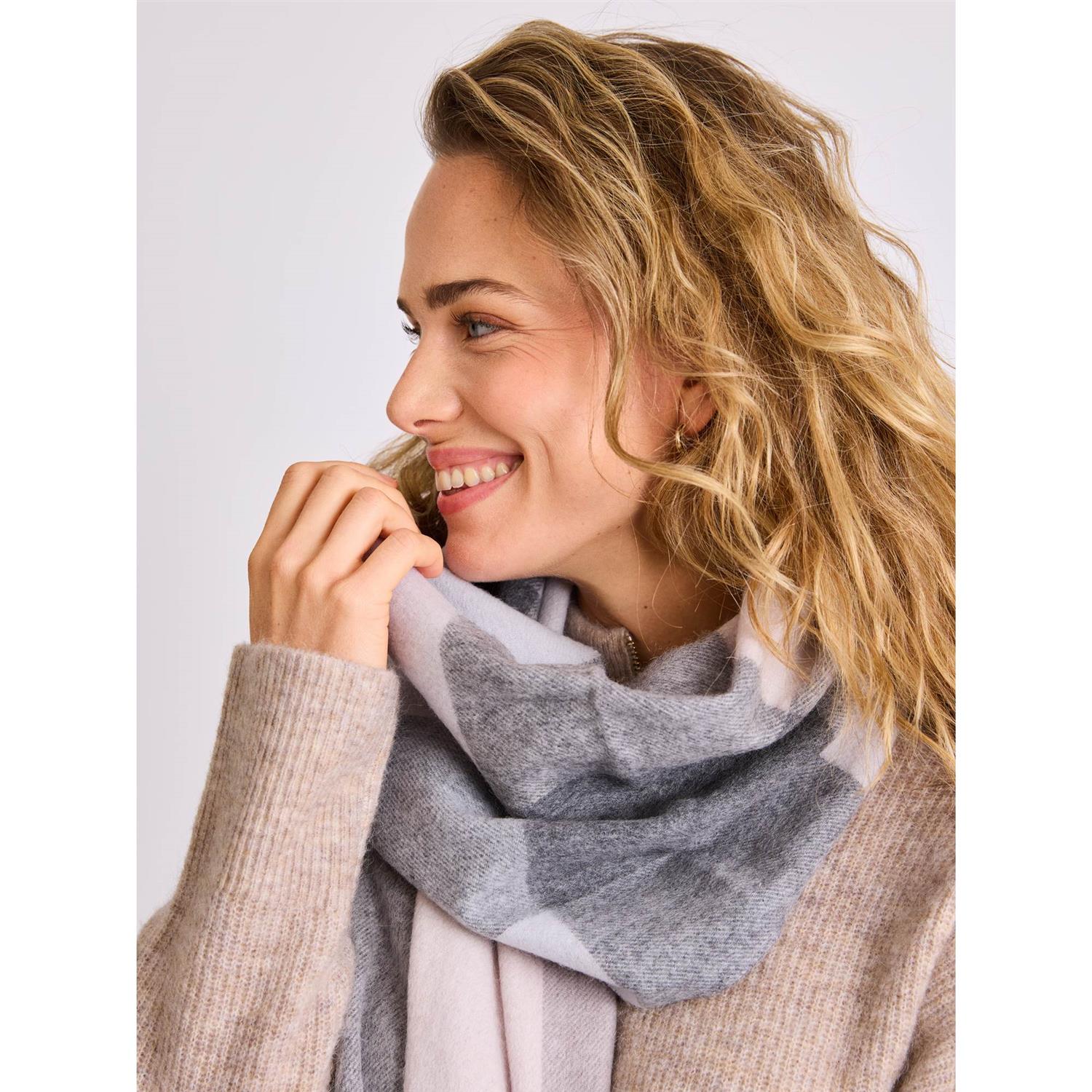 Mia skjerf
