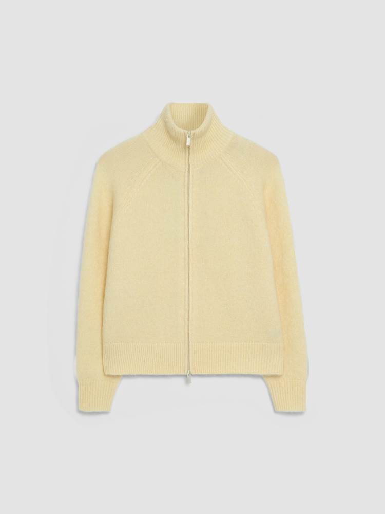 Carmela Cardigan/      7
