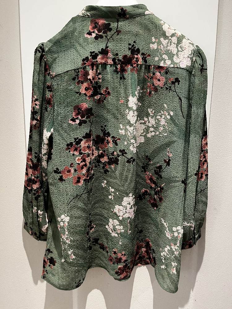 Amy Blouse