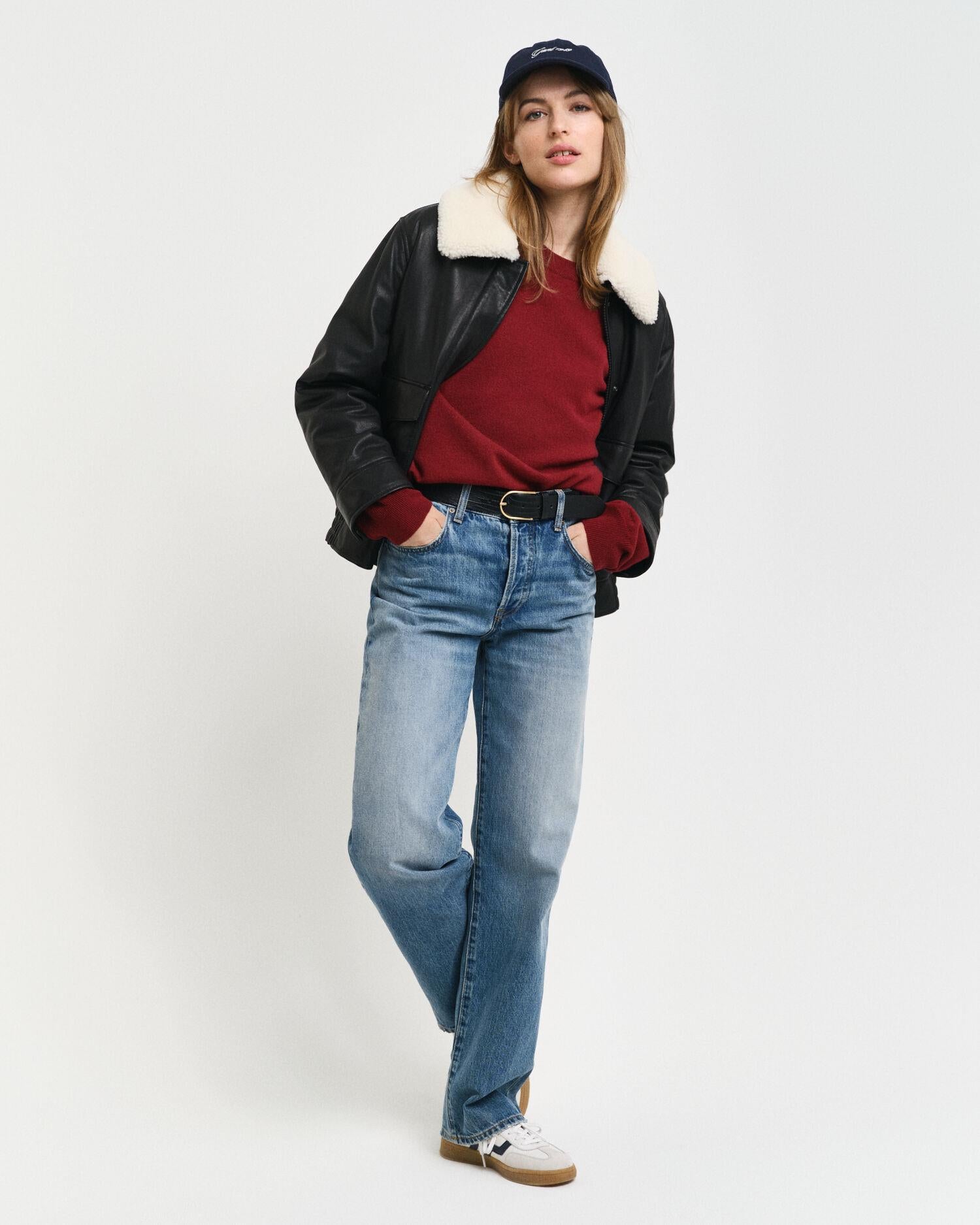 SUPERFINE LAMBSWOOL C-NECK