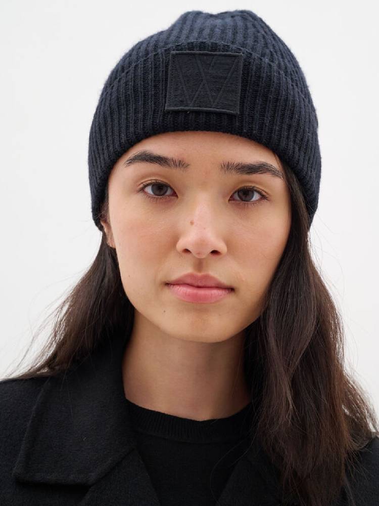 Kaxyiw Beanie