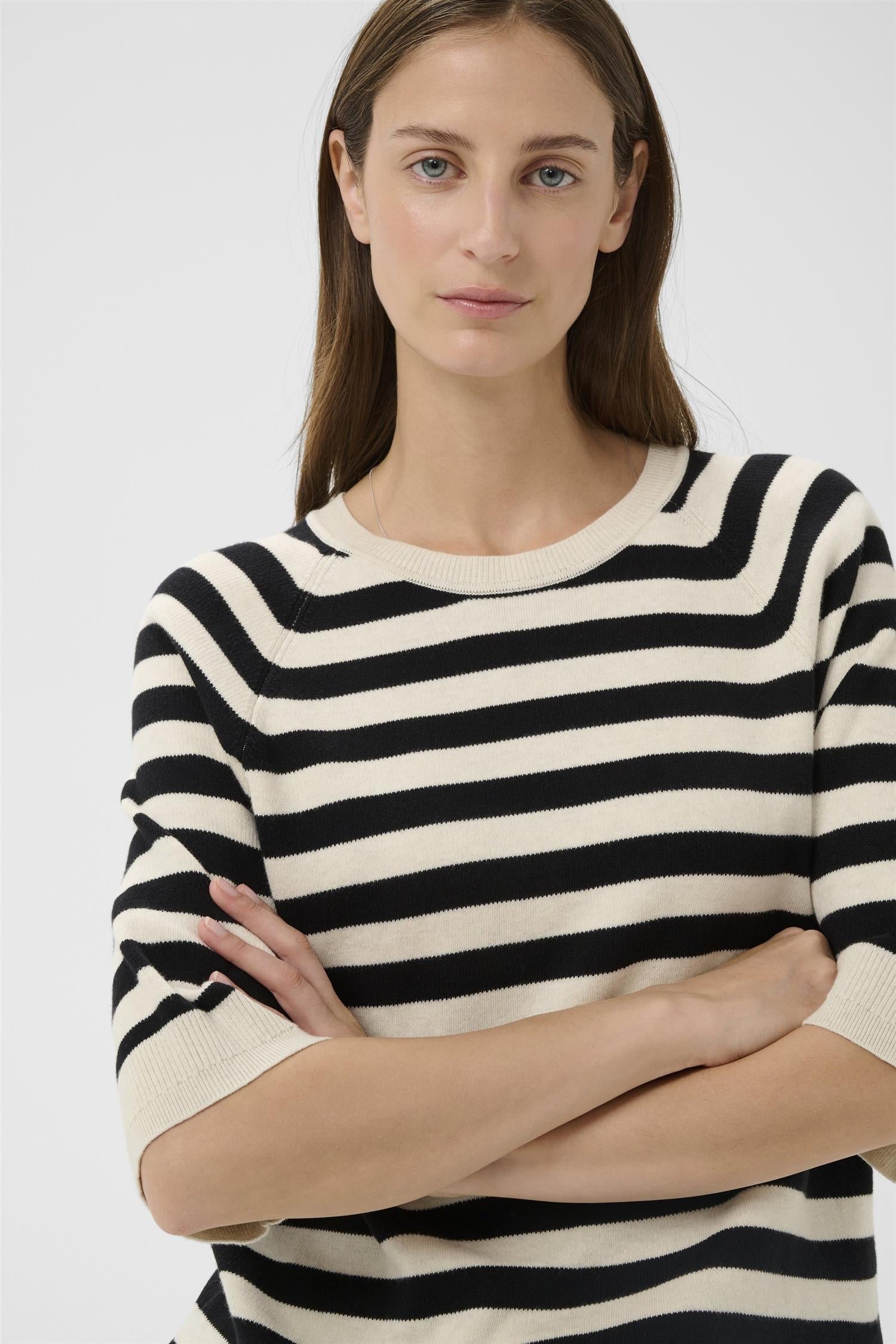 Madieiw Tee