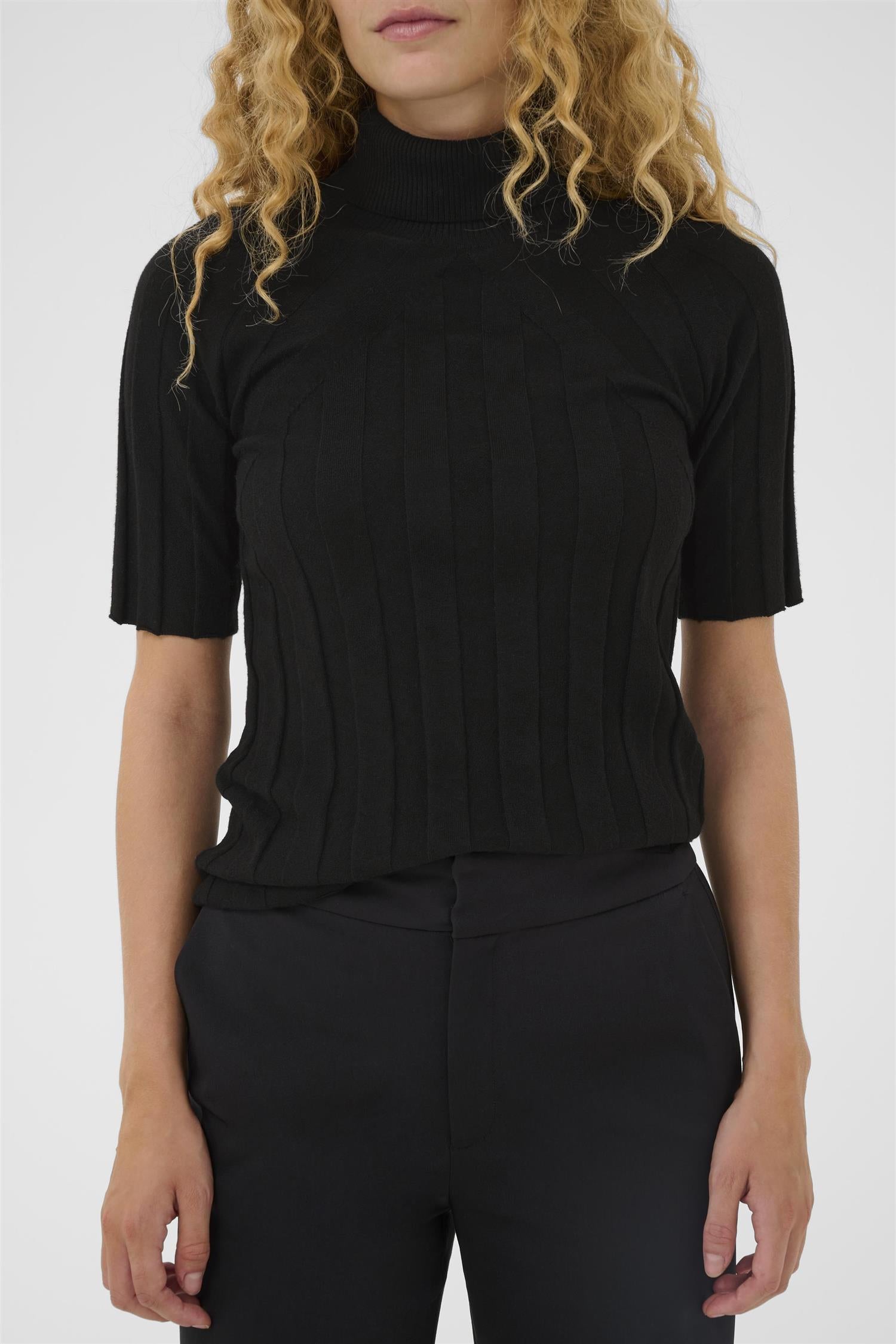 Nikolaiw Kellsie Ss Pullover