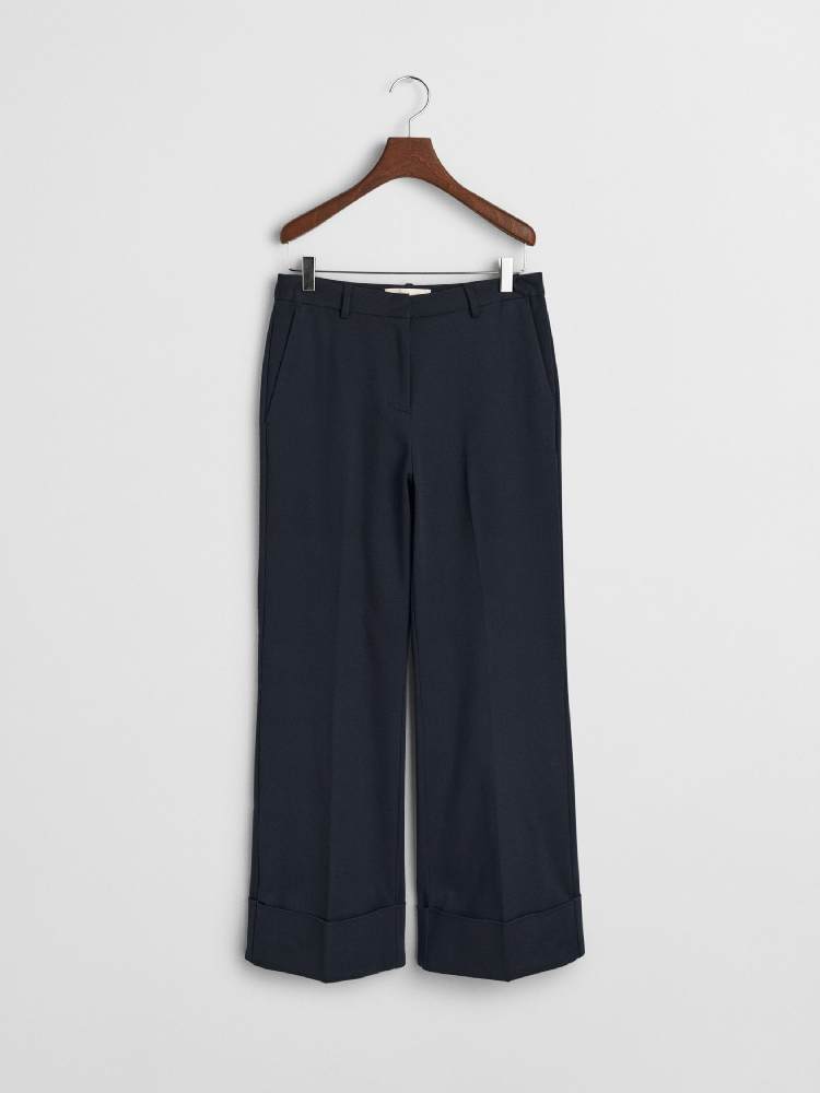 TURN-UP CREASE PANTS