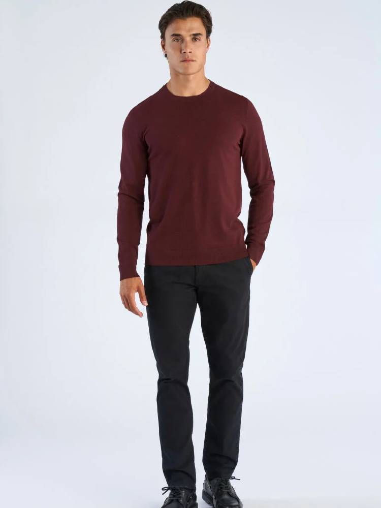 Soft Viscose Blend O-Neck Knit