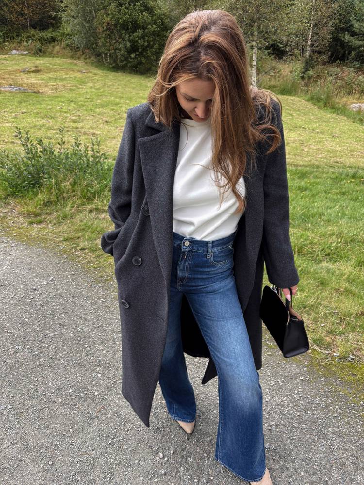 Yunahiw Long Coat