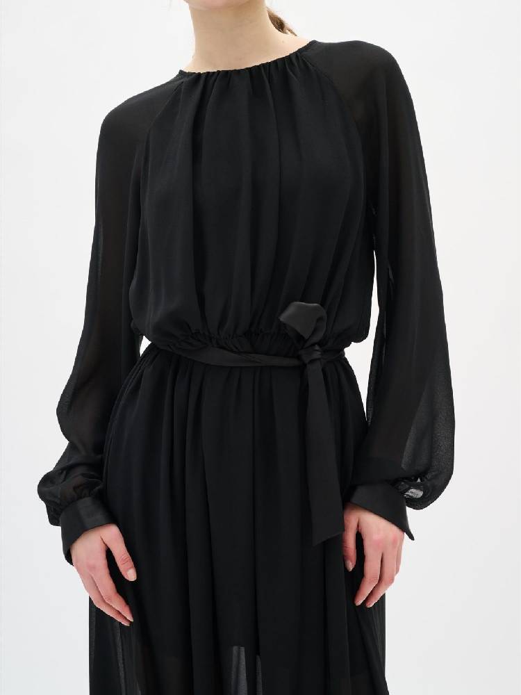 Dariaiw Long Dress